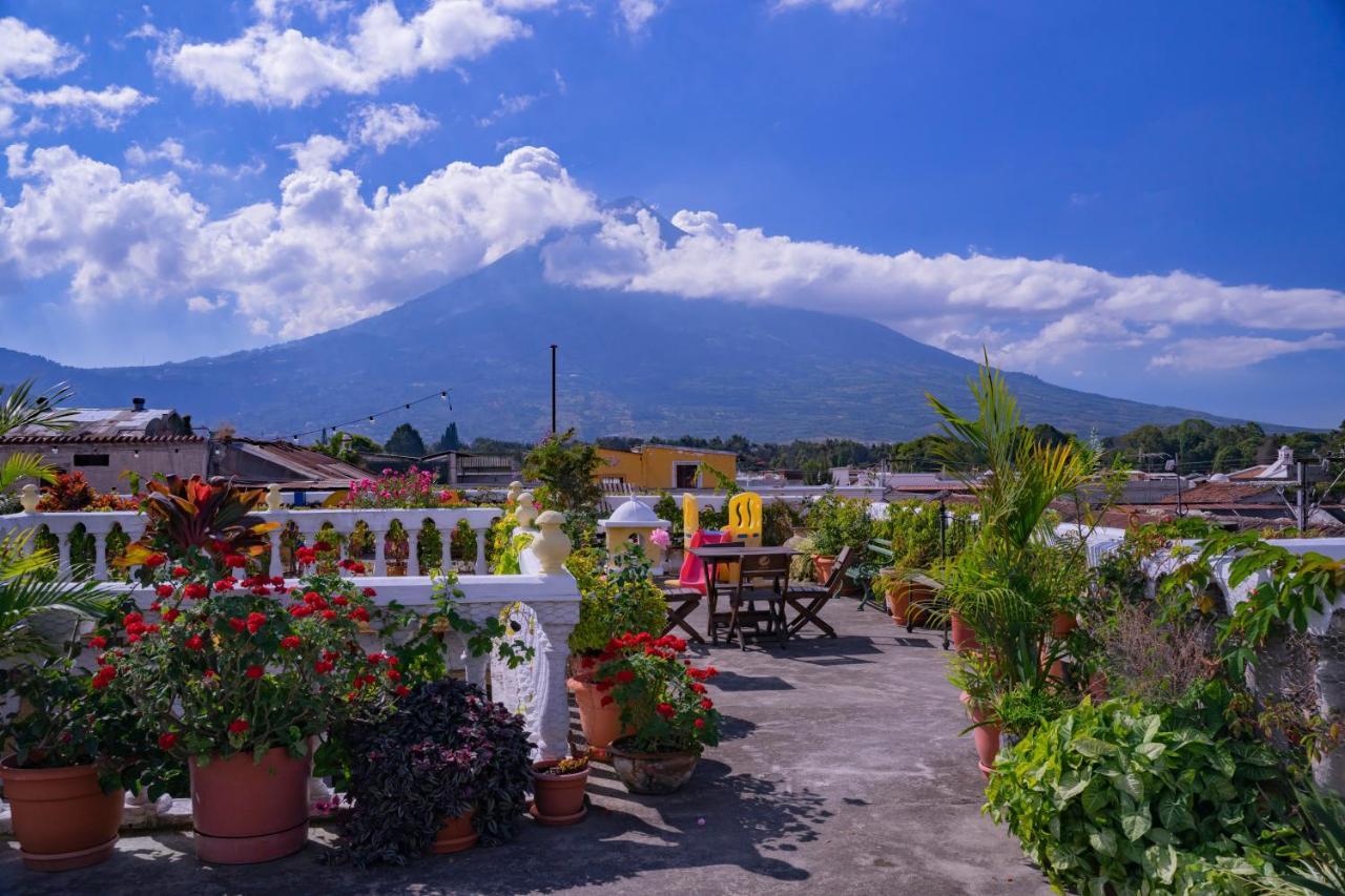 Hotel Gran Plaza Euromaya Antigua Buitenkant foto