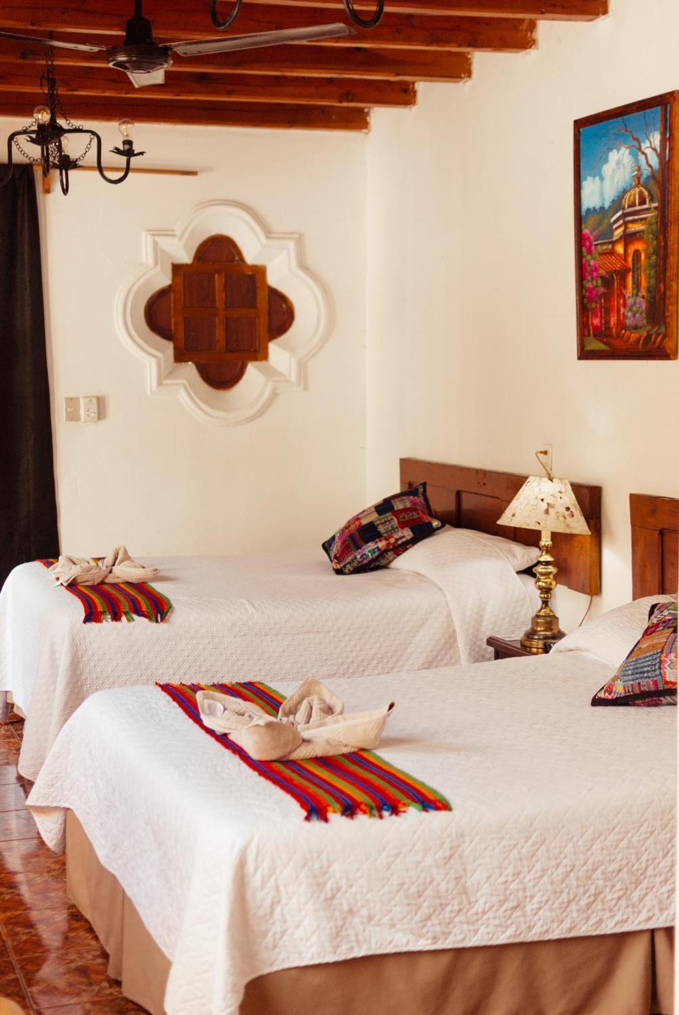 Hotel Gran Plaza Euromaya Antigua Buitenkant foto
