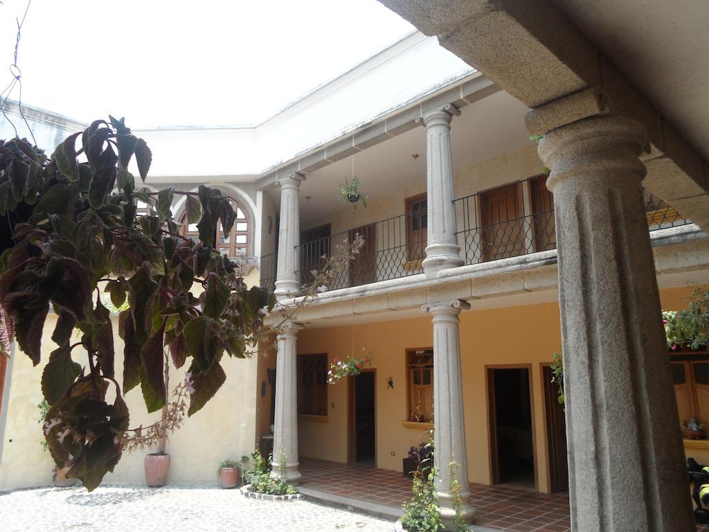 Hotel Gran Plaza Euromaya Antigua Buitenkant foto